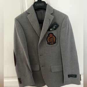 RL boys blazer. Hthr Gray/brn suede elbow patches. Never worn-Pristine condition